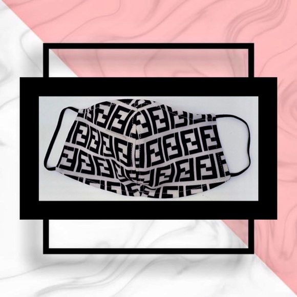 Washable and fashionable face mask - Picture 16 of 16